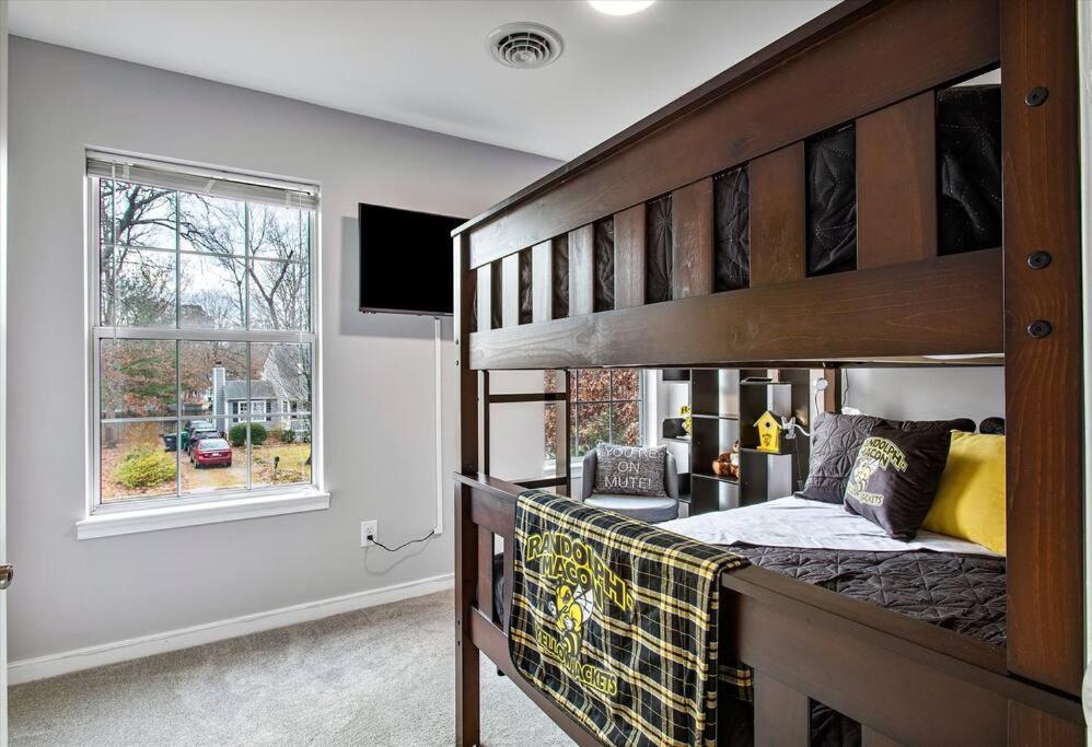 Charming 3-Bedroom Home In Heart Of アシュランド エクステリア 写真